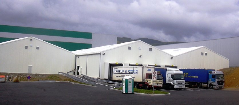 Neivalu Industrie Building