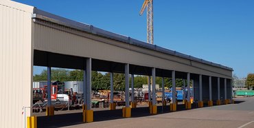 Awning to shelter parts